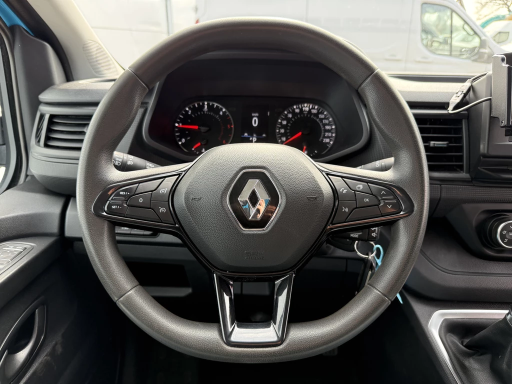 Renault Trafic – foto 23