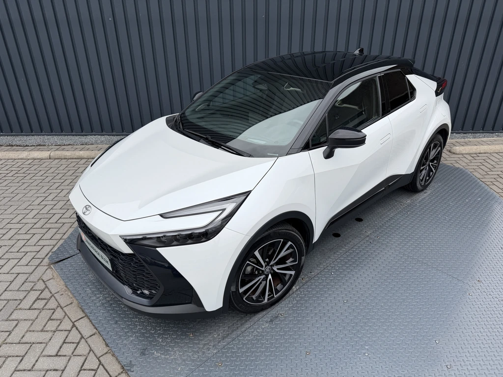 Toyota C-HR – foto 2