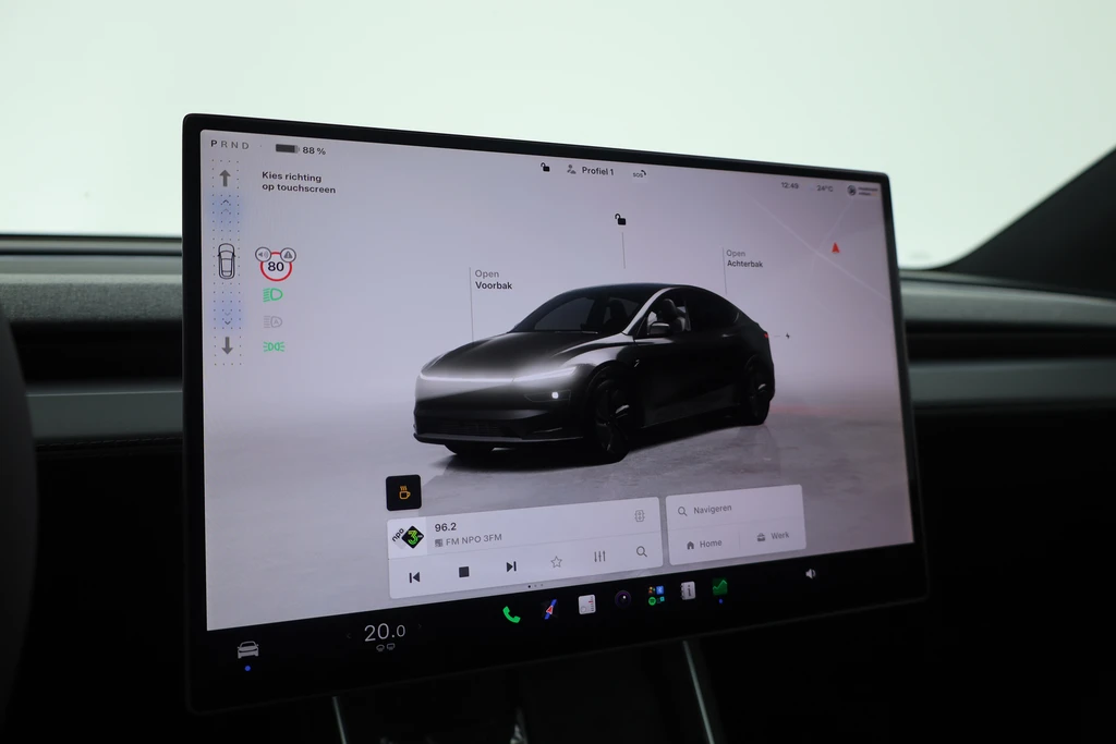 Tesla Model Y – foto 16