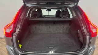 Volvo XC60 – thumbnail 23