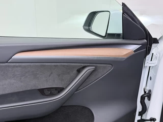 Tesla Model Y – thumbnail 32