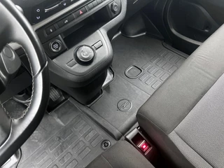 Opel Vivaro – thumbnail 16