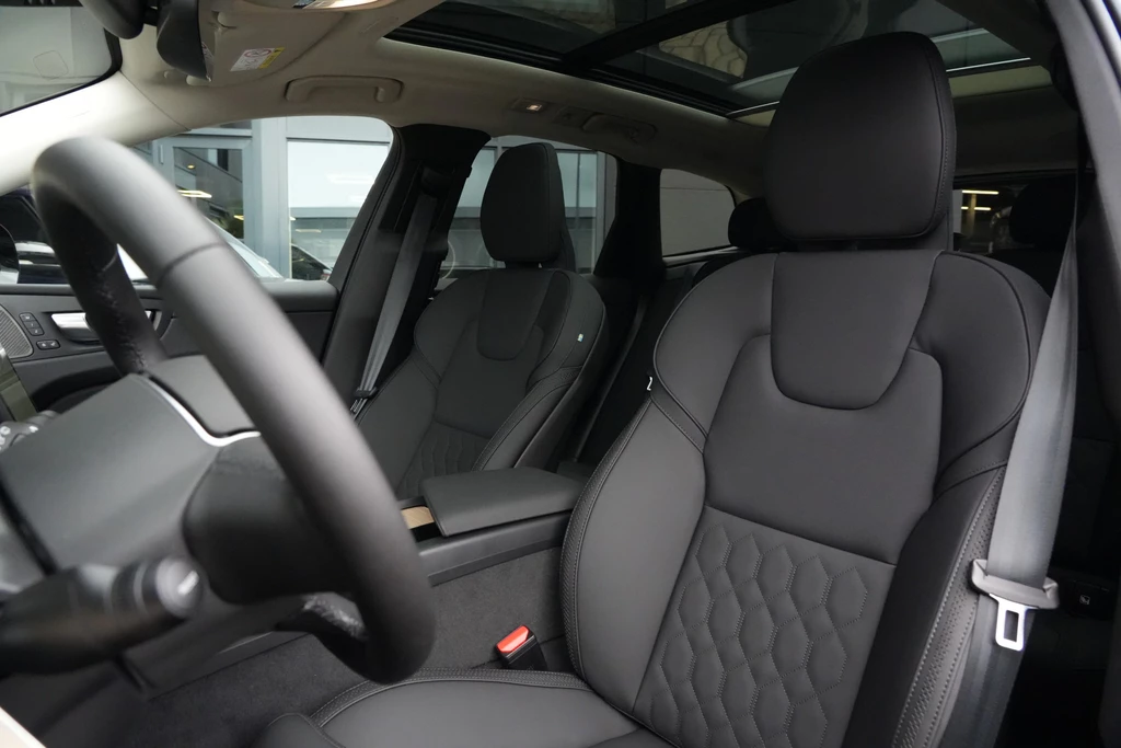 Volvo XC60 – foto 8