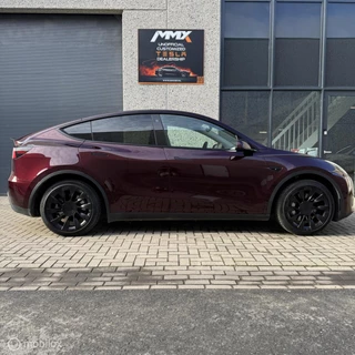 Tesla Model Y – thumbnail 6