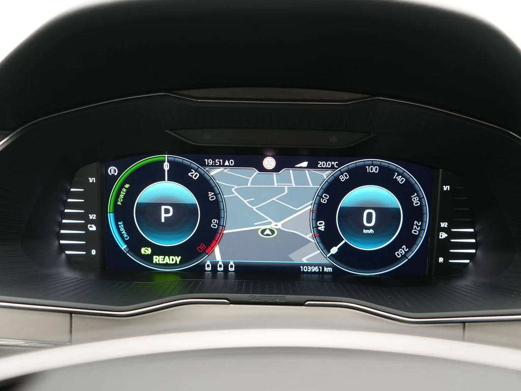 Škoda Superb – foto 30