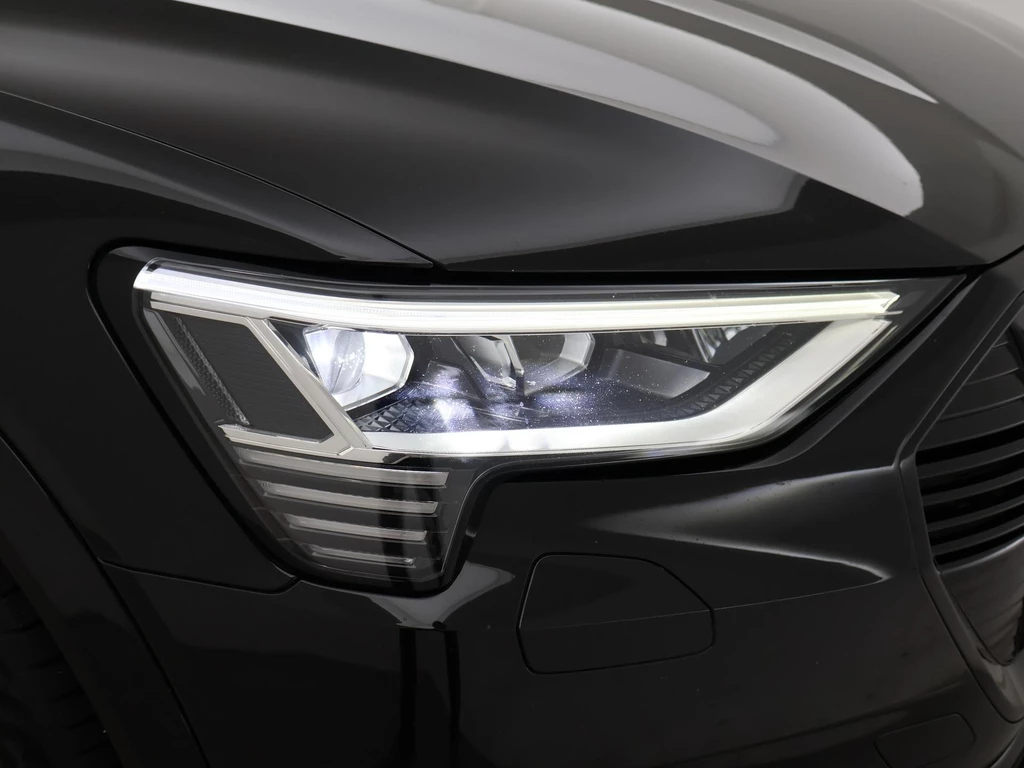 Audi e-tron – foto 14