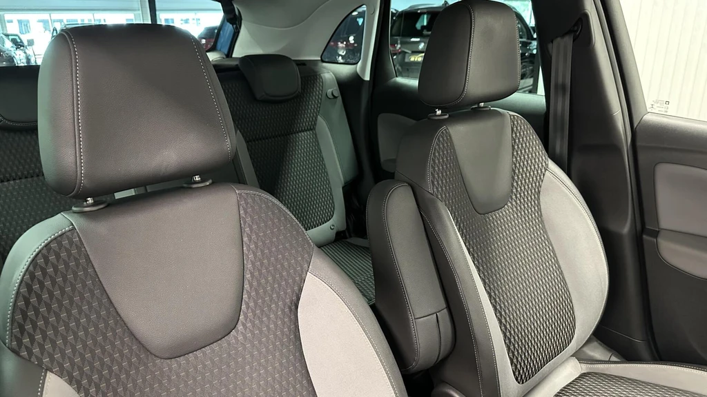 Opel Crossland X – foto 12