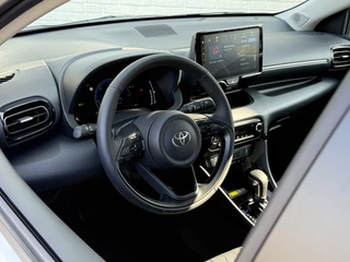 Toyota Yaris – thumbnail 12