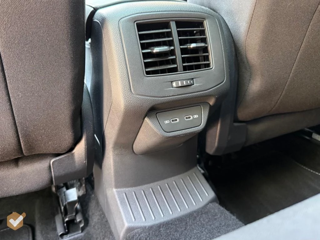 Volkswagen T-Roc – foto 59