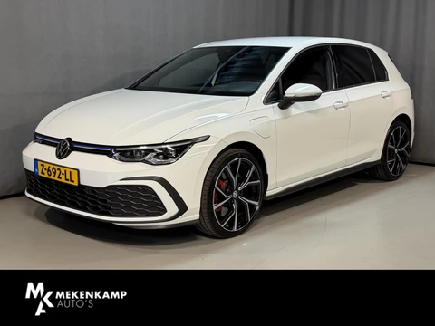 Volkswagen Golf 1.4 eHybrid GTE 19"/Adaptieve cruise/Lane + Travel assist/Front assist/Virtual Cockpit/Apple Carplay & Android auto/PDC v+a