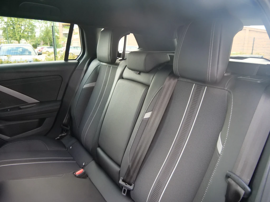 Opel Astra – foto 11