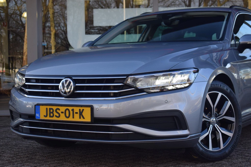 Volkswagen Passat – foto 2