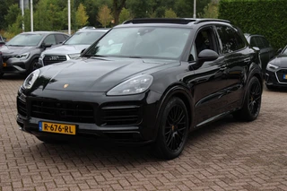 Porsche Cayenne – thumbnail 1
