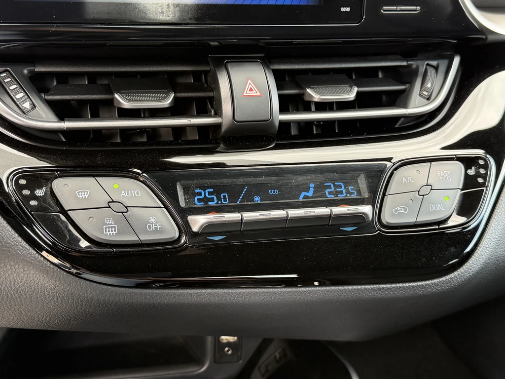 Toyota C-HR – foto 31