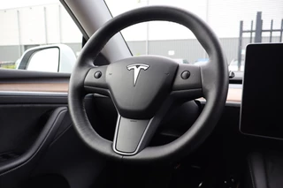 Tesla Model Y – thumbnail 12