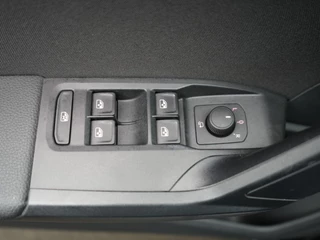 SEAT Ibiza – thumbnail 31