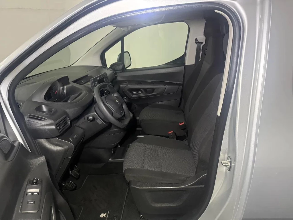 Peugeot Partner – foto 21