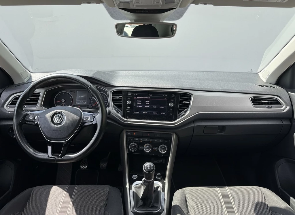 Volkswagen T-Roc – foto 9