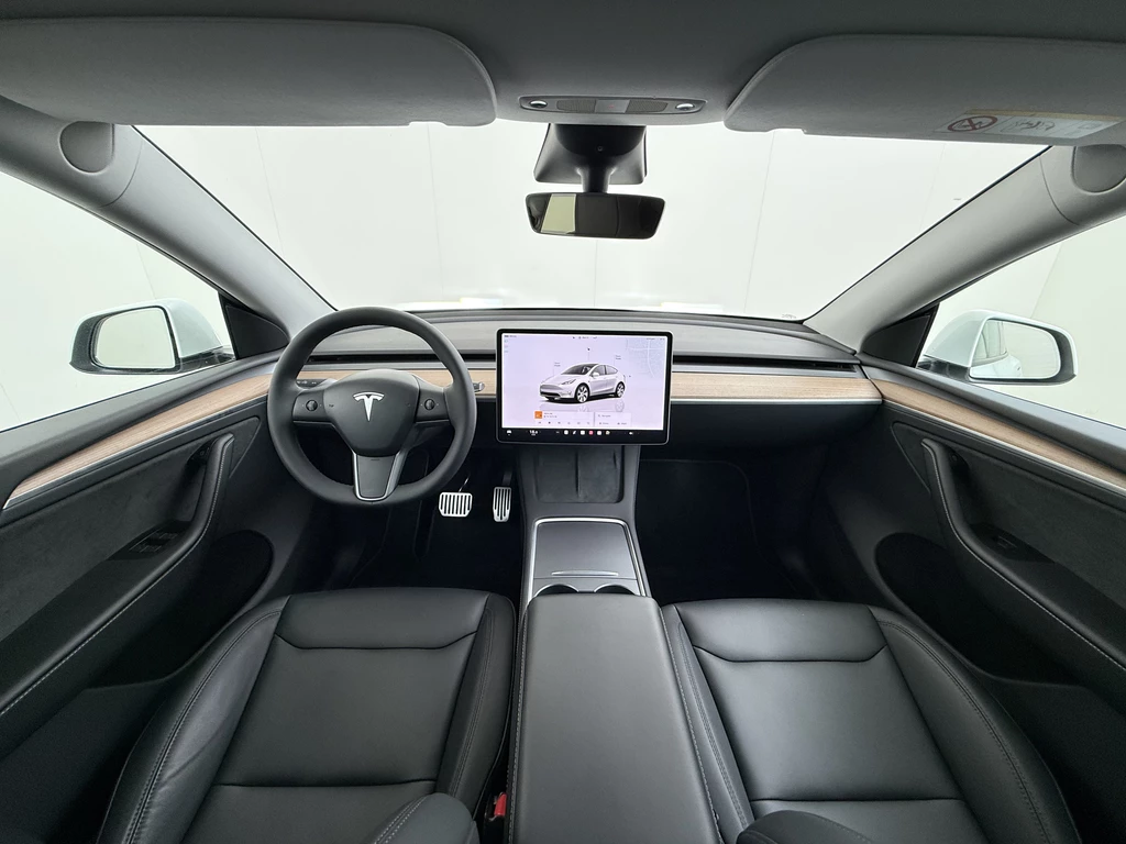 Tesla Model Y – foto 10