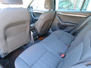 Škoda Octavia – thumbnail 35