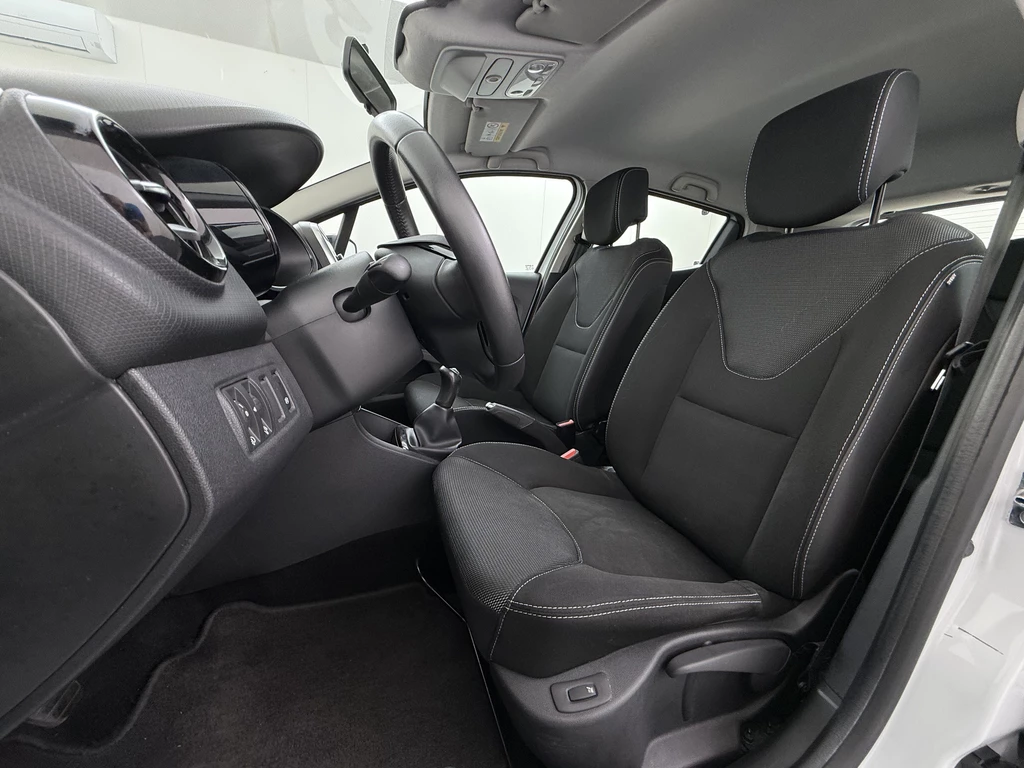Renault Clio – foto 11
