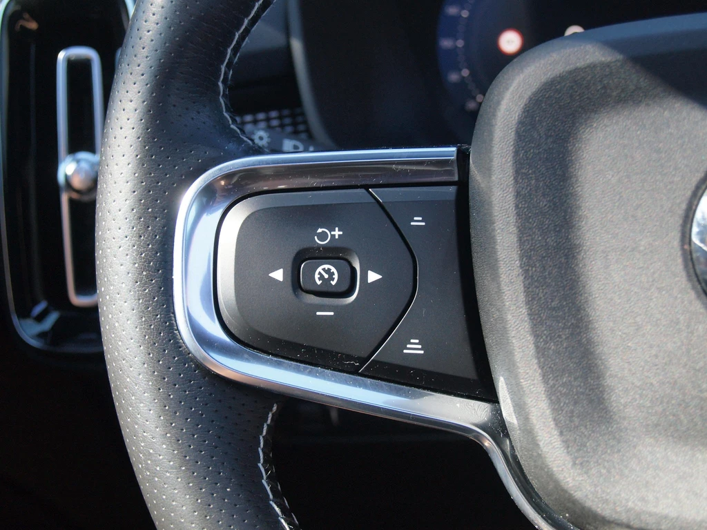 Volvo XC40 – foto 17