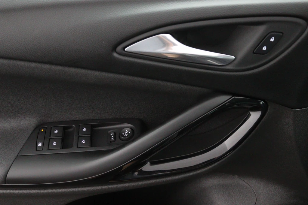 Opel Astra – foto 37