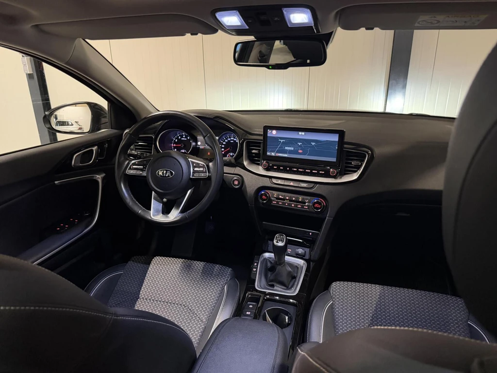 Kia XCeed – foto 16