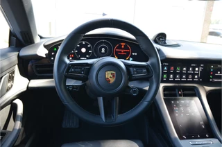 Porsche Taycan – thumbnail 17