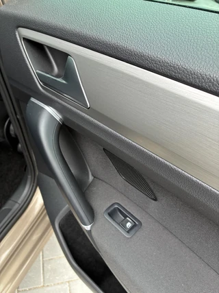 Volkswagen Golf Sportsvan – thumbnail 44