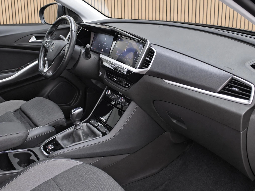 Opel Grandland – foto 10