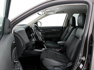 Mitsubishi Outlander – thumbnail 8