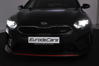 Kia ProCeed – thumbnail 13