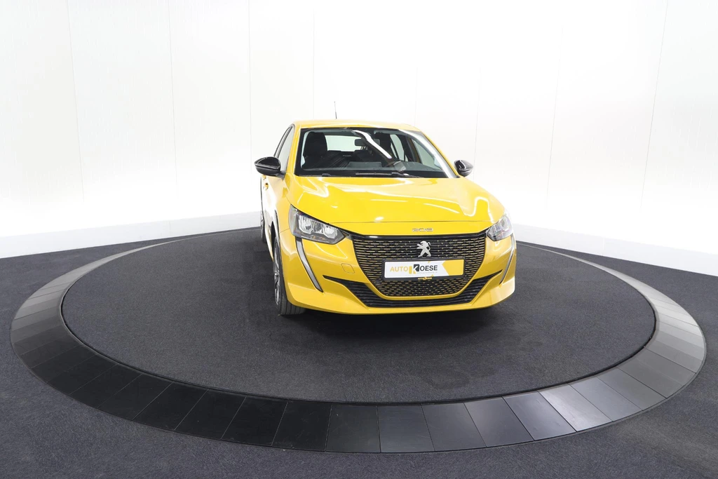 Peugeot e-208 – foto 15