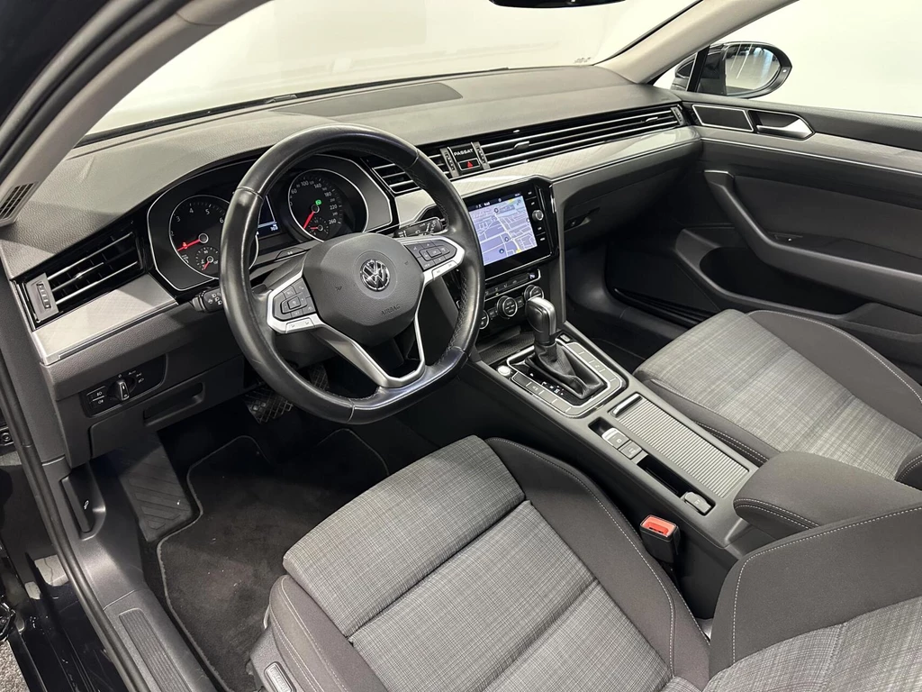 Volkswagen Passat – foto 17
