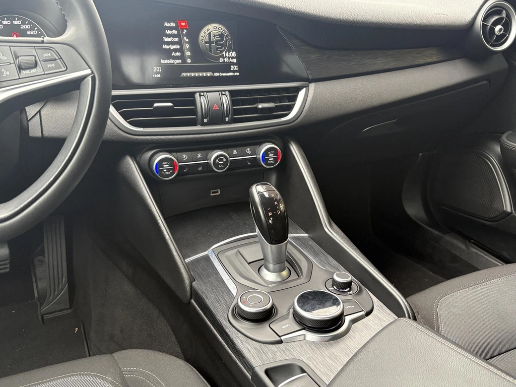 Alfa Romeo Giulia – foto 21