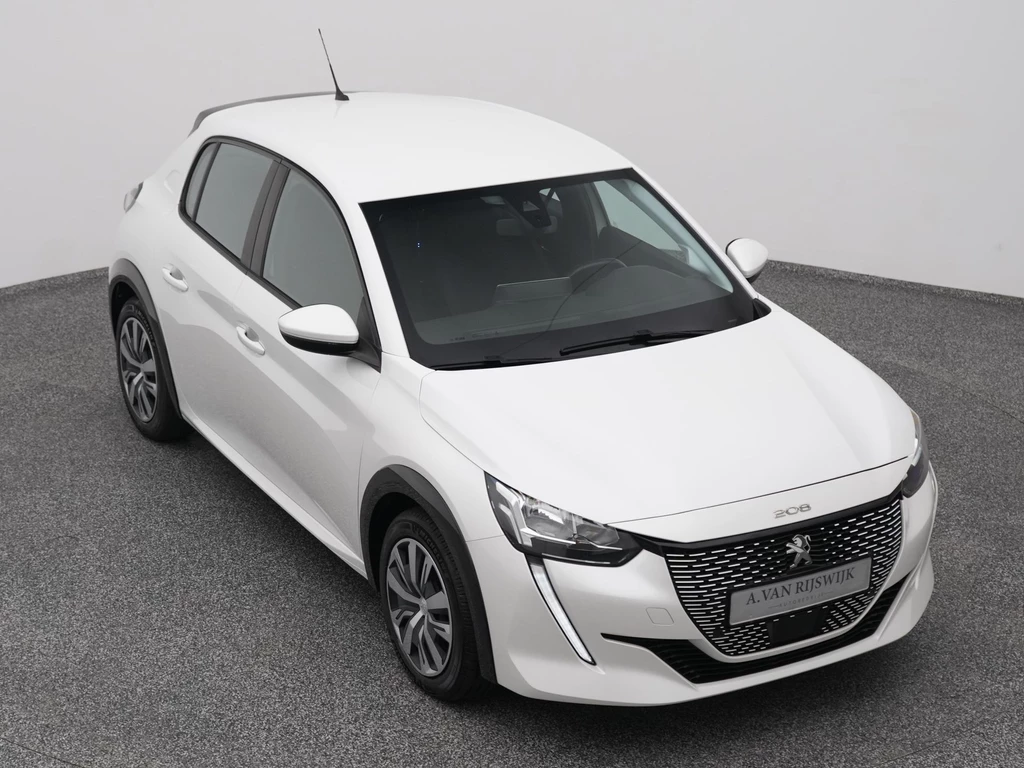 Peugeot e-208 – foto 15