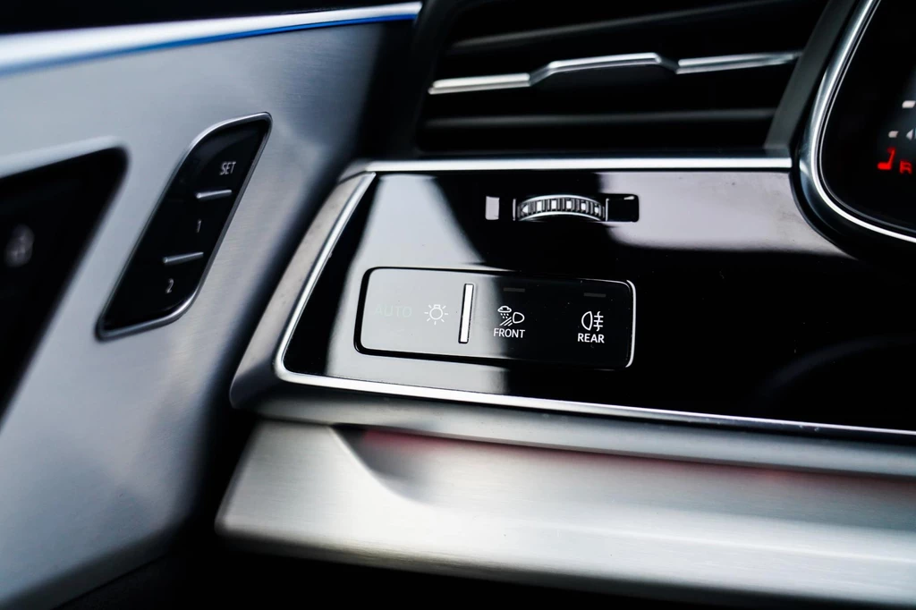 Audi Q8 – foto 34
