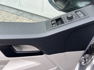 Volkswagen Transporter – thumbnail 15