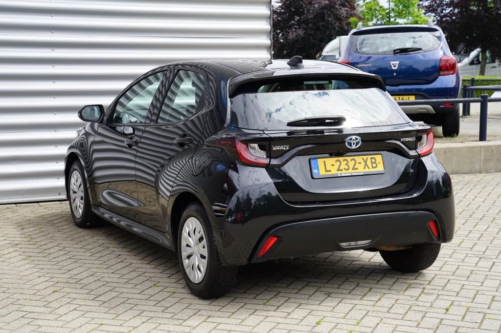 Toyota Yaris – foto 2