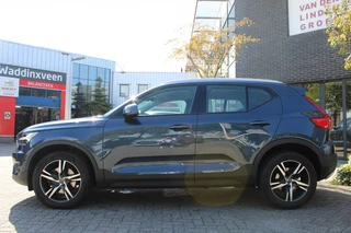 Volvo XC40 – thumbnail 2