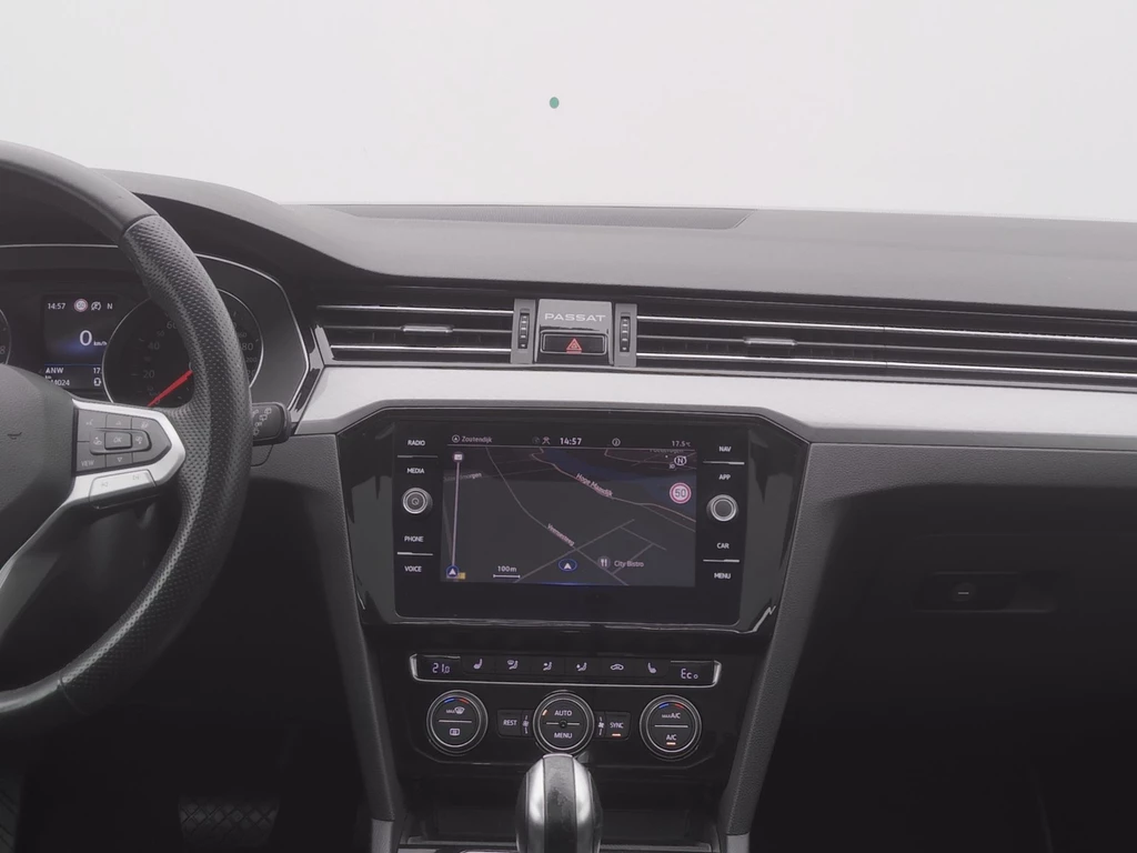 Volkswagen Passat – foto 25