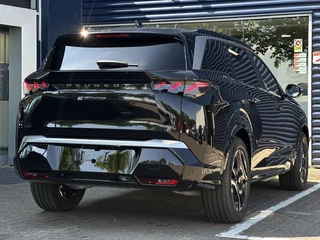 Peugeot e-5008 – thumbnail 4
