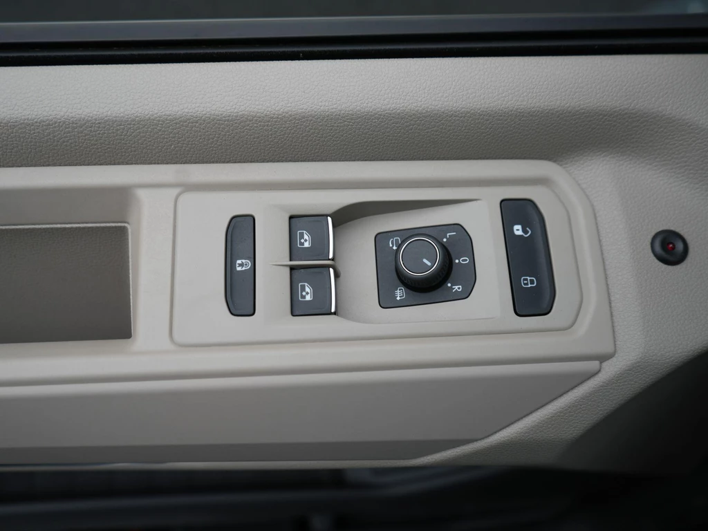 Volkswagen Multivan – foto 31