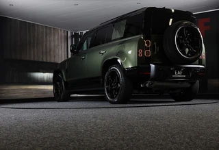 Land Rover Defender – thumbnail 7