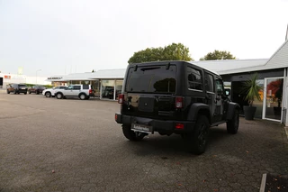 Jeep Wrangler – thumbnail 12