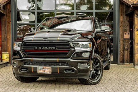Dodge Ram 1500 Ram laramie V8