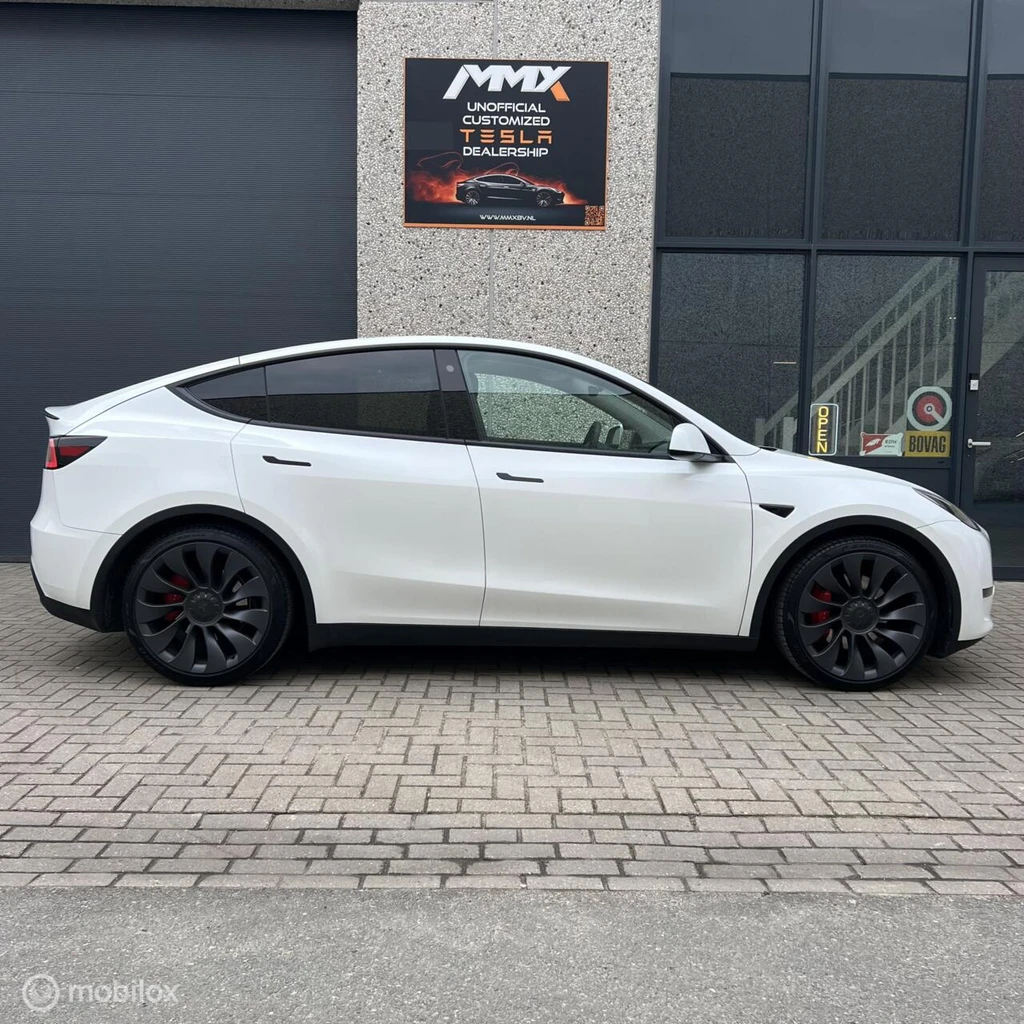 Tesla Model Y – foto 6