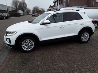 Volkswagen T-Roc – thumbnail 6