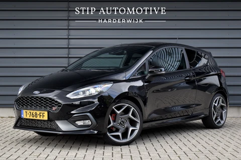 Ford Fiesta 1.5 ST-3 200pk | Recaro Seats | Bang & Olufsen | Keyless Entry & Start | Camera | Stoel + Stuur verwarming |
